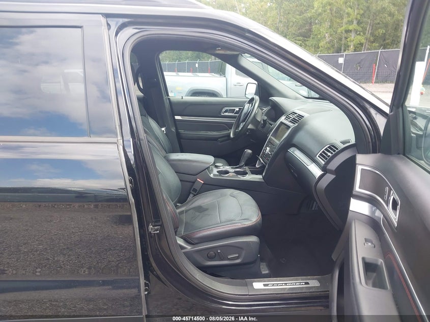 2019 FORD EXPLORER auction photo 5