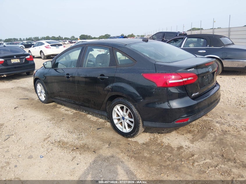 Vin: 1fadp3f28fl365949, lot: 46213206, ford focus se 20153