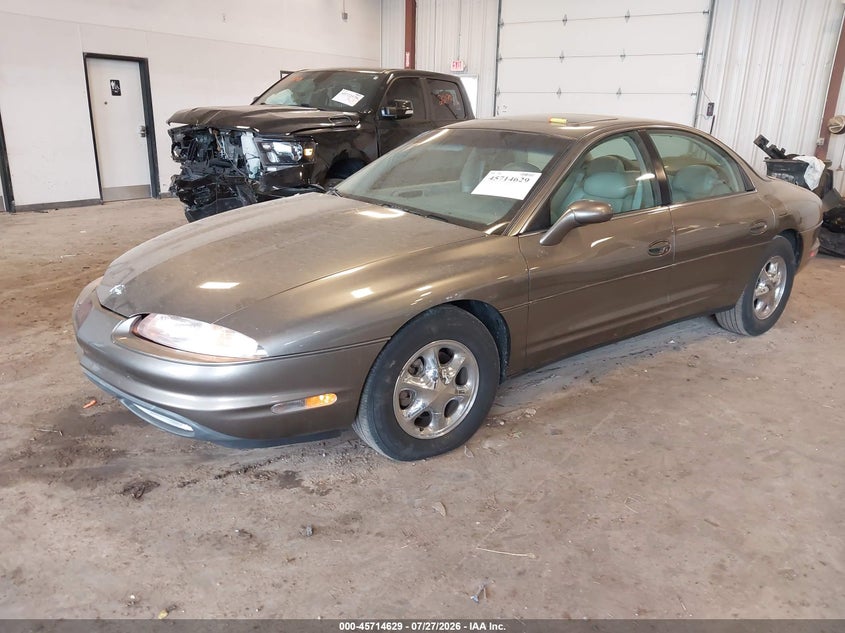 1999 OLDSMOBILE AURORA auction photo 2