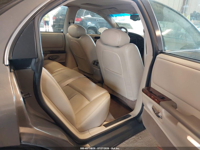 1999 OLDSMOBILE AURORA auction photo 8