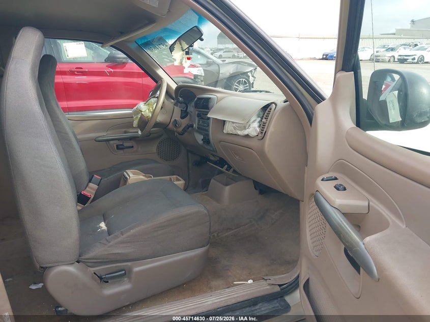 2002 FORD EXPLORER SPORT auction photo 5