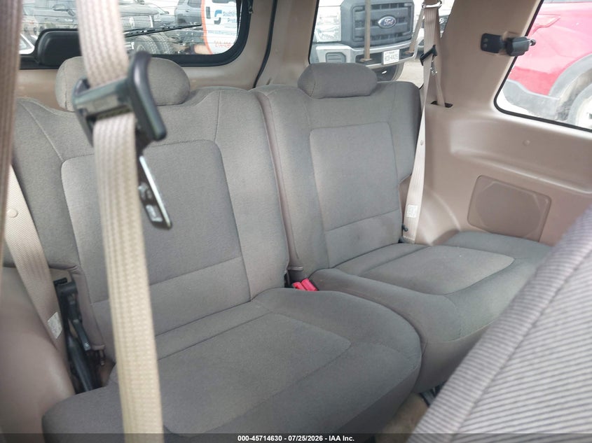 2002 FORD EXPLORER SPORT auction photo 8