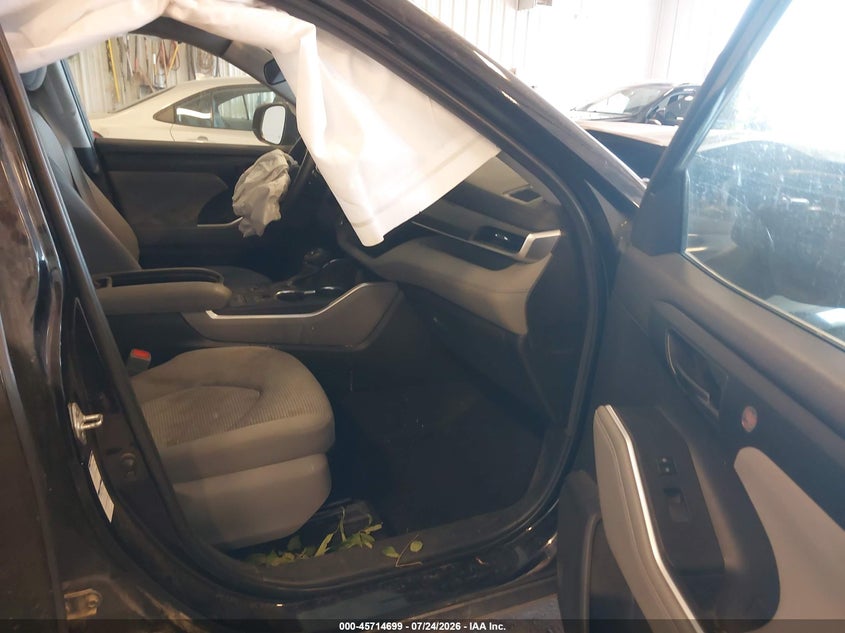 2022 TOYOTA HIGHLANDER auction photo 5