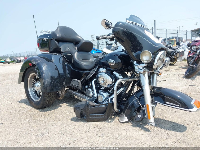 2011 Harley-davidson Flhtcutg