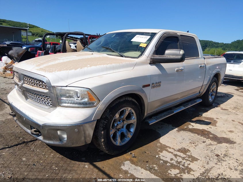Vin: 1c6rr7nm1fs513912, lot: 46213405, ram 1500 laramie 20152