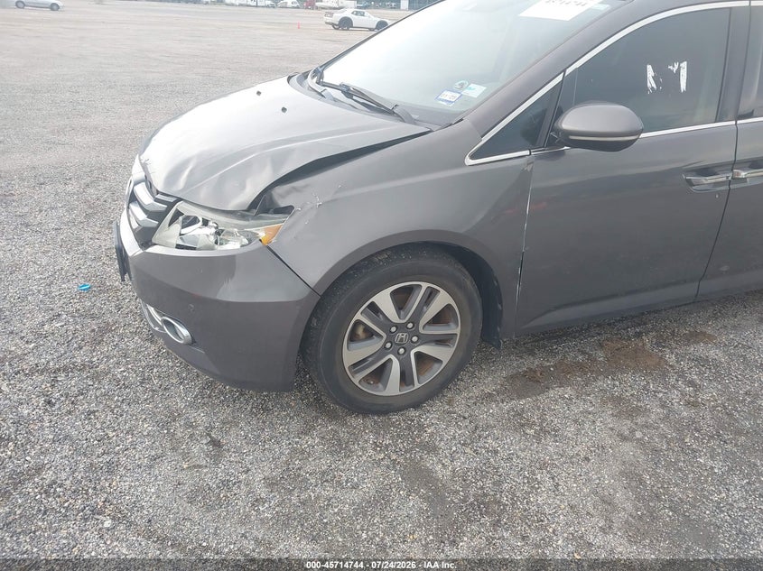 2016 HONDA ODYSSEY auction photo 6