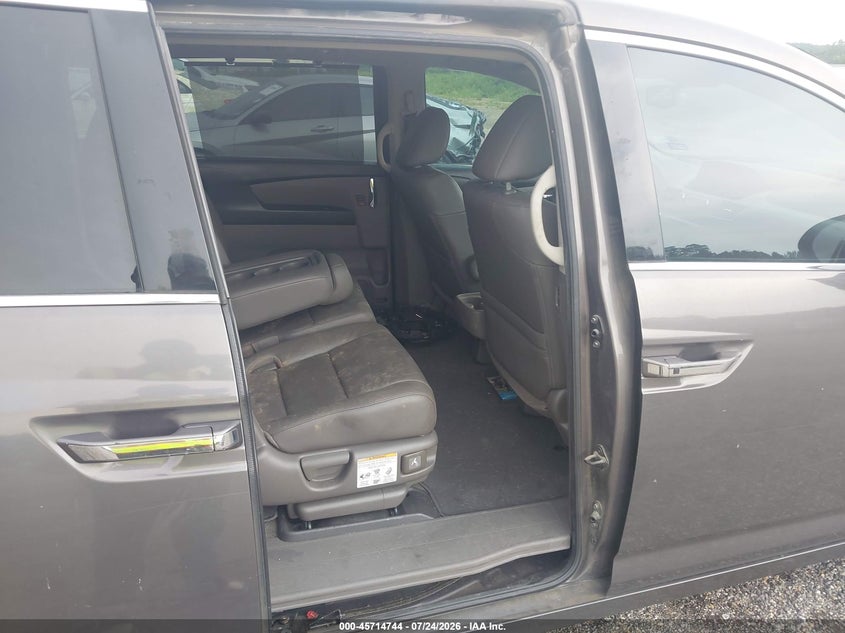 2016 HONDA ODYSSEY auction photo 8