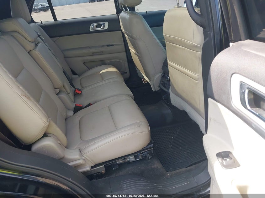 2015 FORD EXPLORER auction photo 8