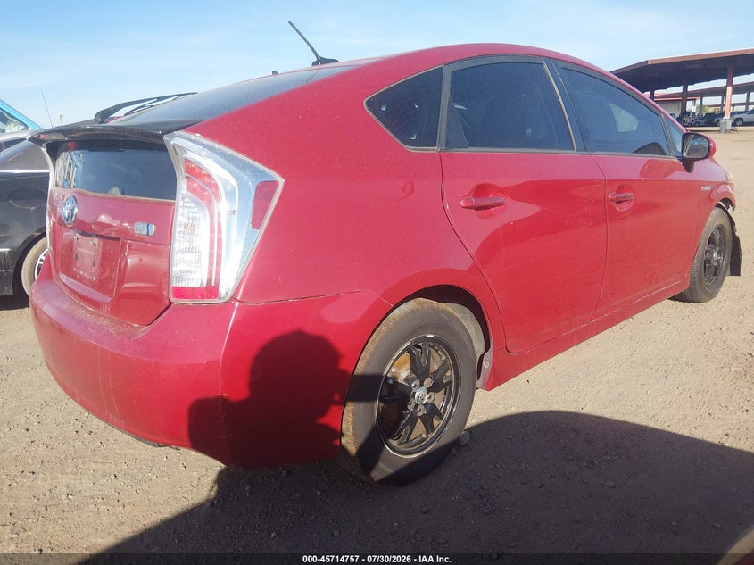 Vin: jtdkn3du8e1774717, lot: 46213439, toyota prius three 20144
