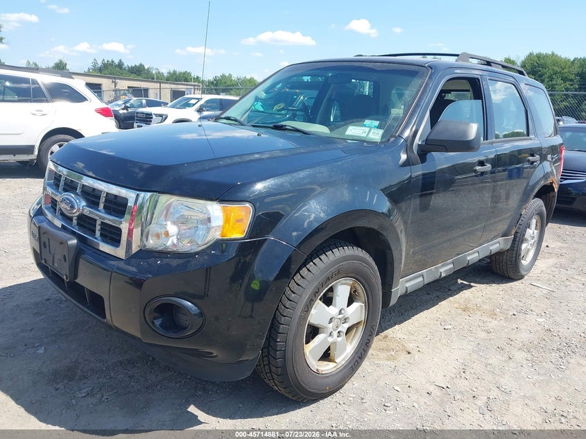 Vin: 1fmcu0c7xckb38045, lot: 46213563, ford escape xls 20122