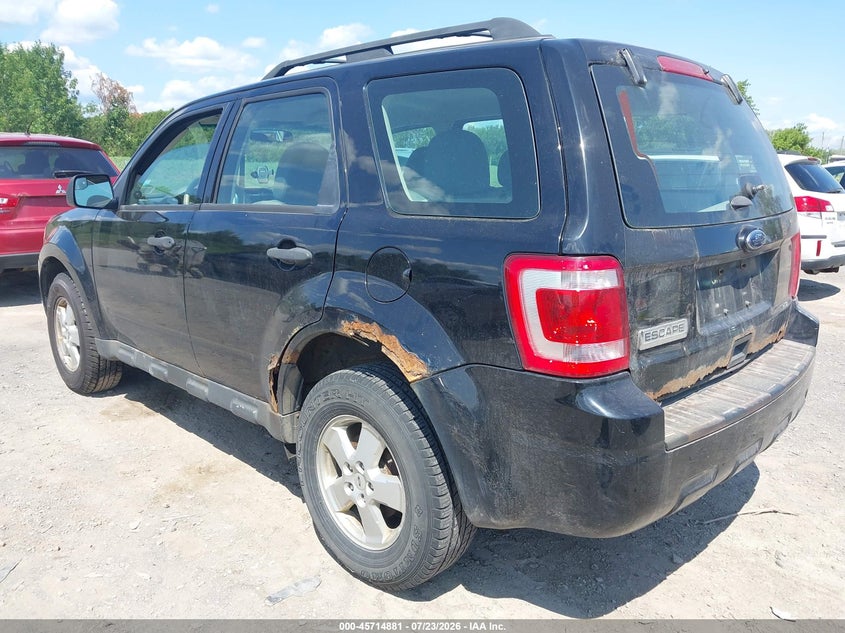 Vin: 1fmcu0c7xckb38045, lot: 46213563, ford escape xls 20123