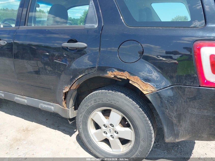 2012 FORD ESCAPE auction photo 6