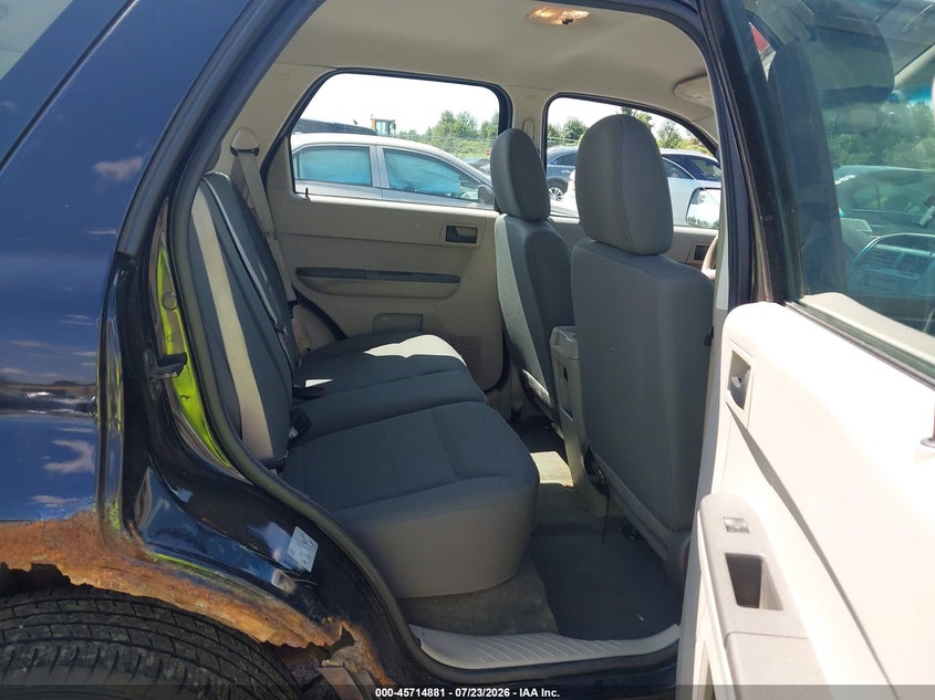 2012 FORD ESCAPE auction photo 8