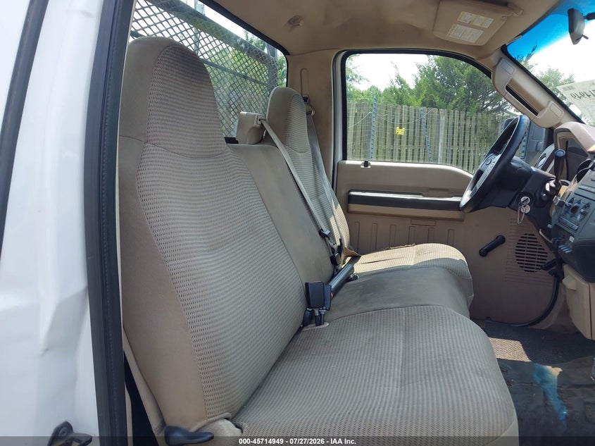 2008 FORD SUPER DUTY F-250 SRW auction photo 8
