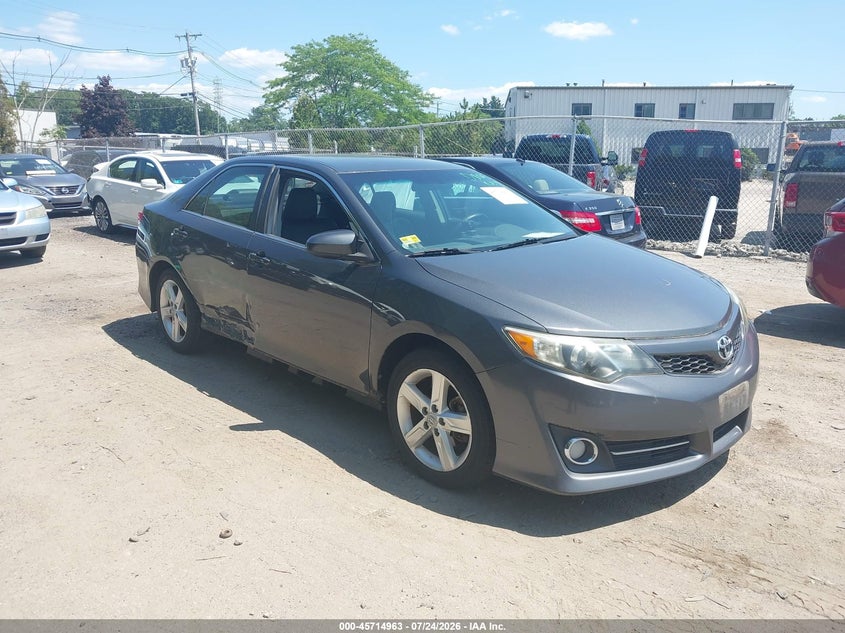 2012 TOYOTA CAMRY auction photo 1