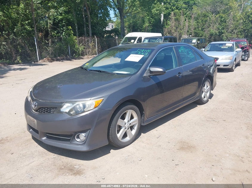2012 TOYOTA CAMRY auction photo 2