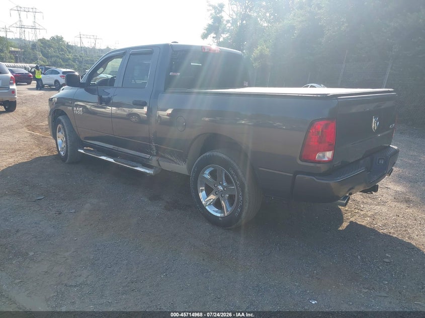 Vin: 1c6rr7ft5js190639, lot: 46213650, ram 1500 express  4x4 6'4 box 20183