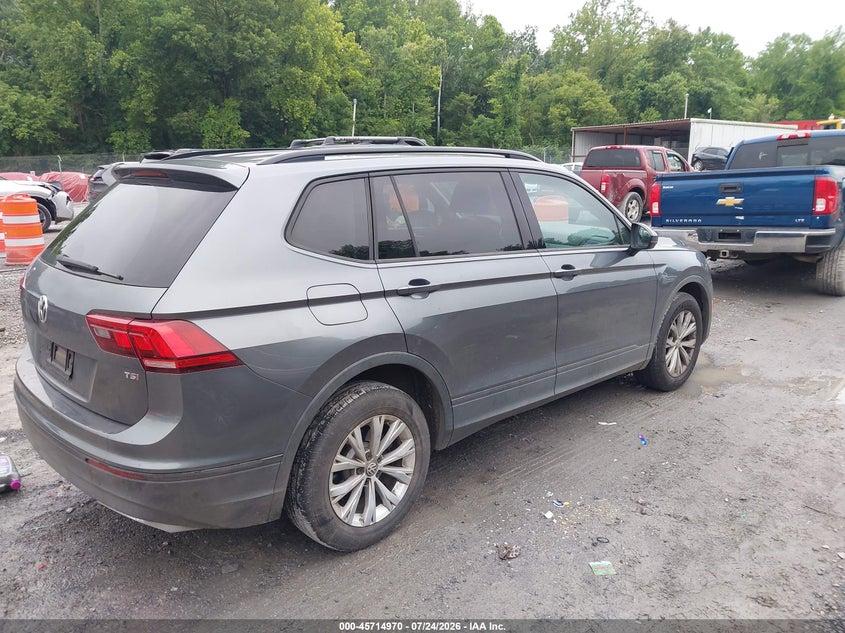 2018 VOLKSWAGEN TIGUAN auction photo 4