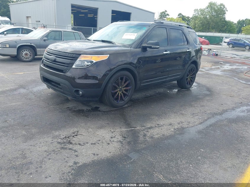 2013 FORD EXPLORER auction photo 2