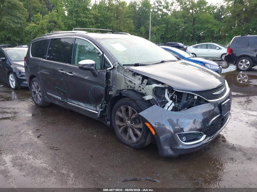 2019 CHRYSLER PACIFICA auction photo 1