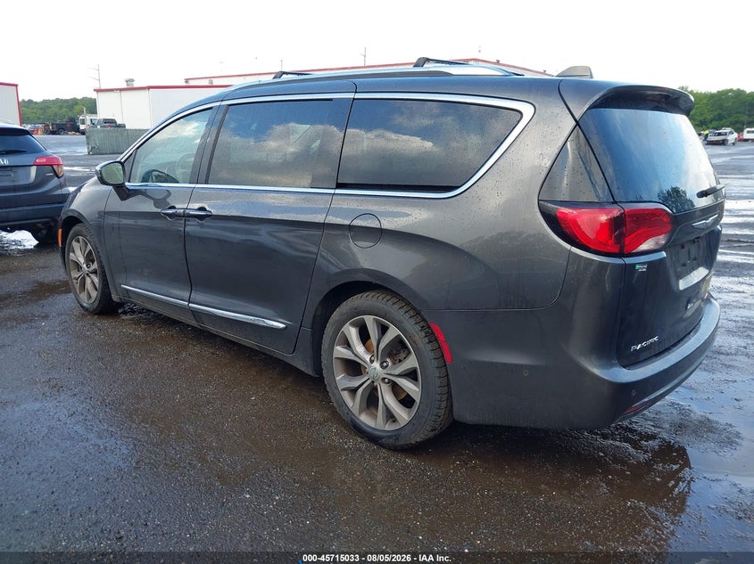 2019 CHRYSLER PACIFICA auction photo 3
