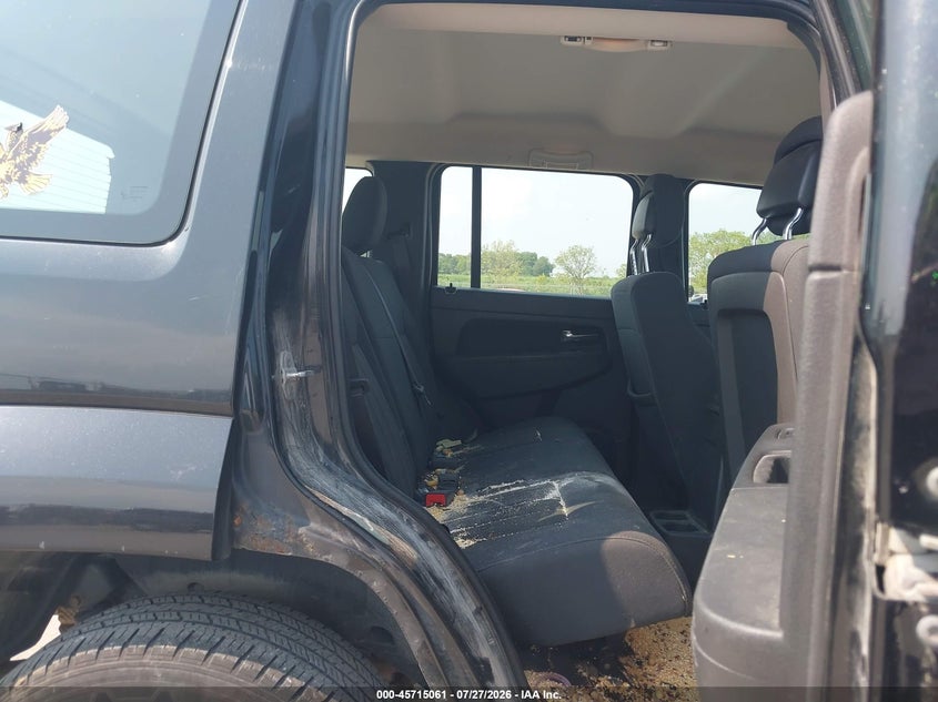 2012 JEEP LIBERTY auction photo 8