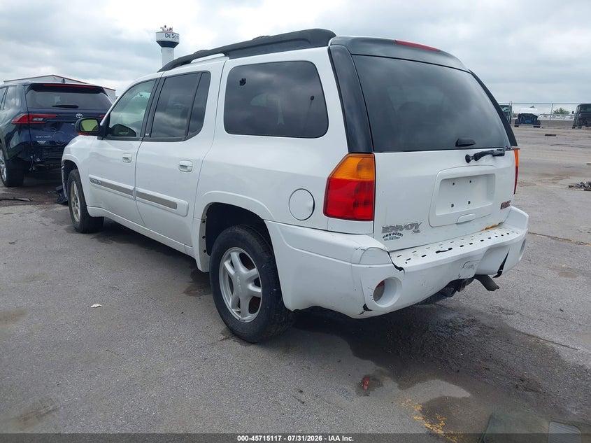 2002 GMC ENVOY XL auction photo 3