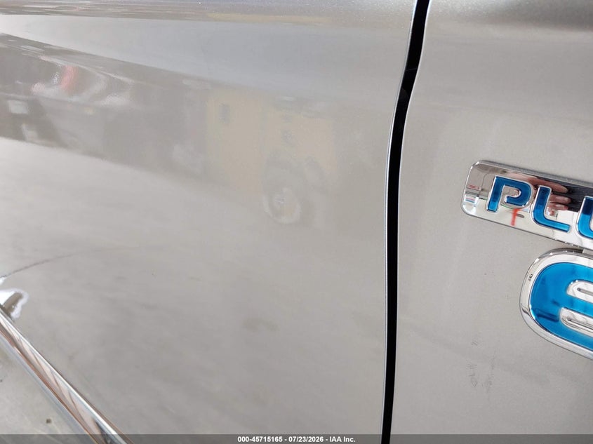 2019 MITSUBISHI OUTLANDER PHEV auction photo 6