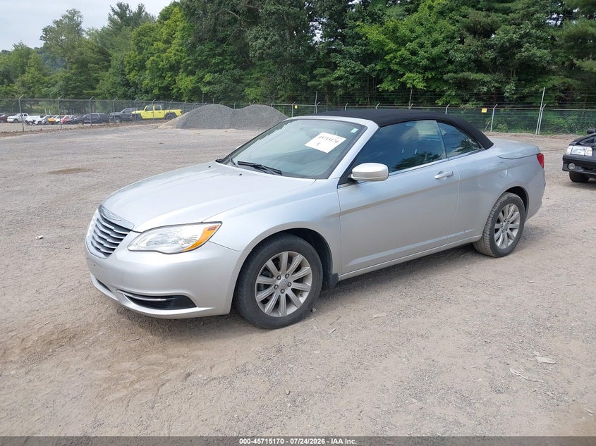 Vin: 1c3bcbeb8cn134255, lot: 46213853, chrysler 200 touring 20122