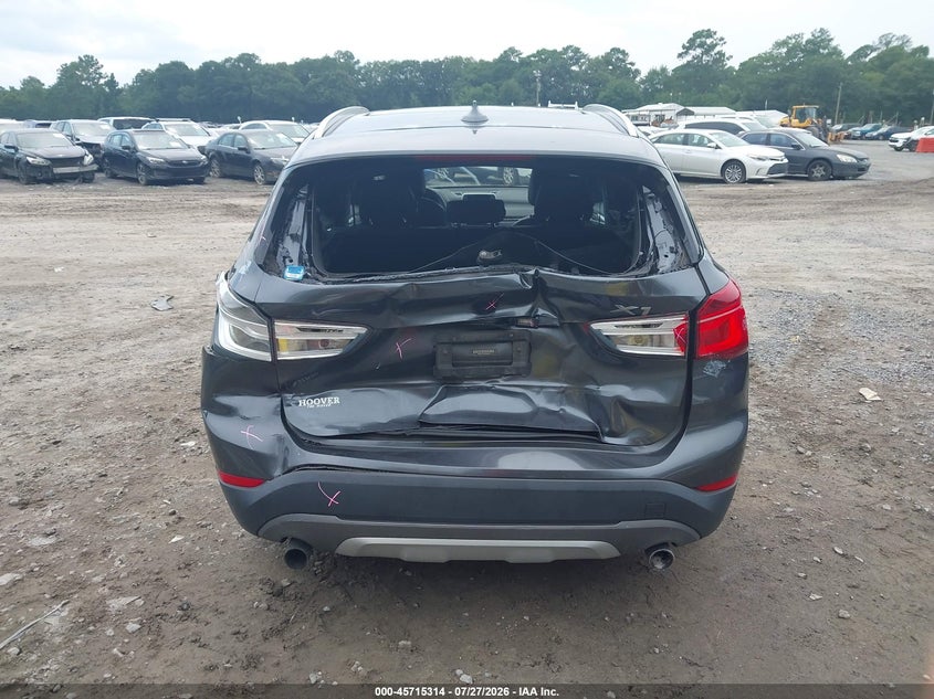 BMW X1 - zdjęcie 16