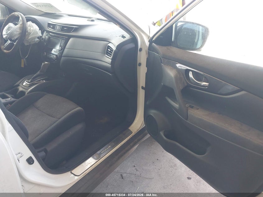 2018 NISSAN ROGUE auction photo 5