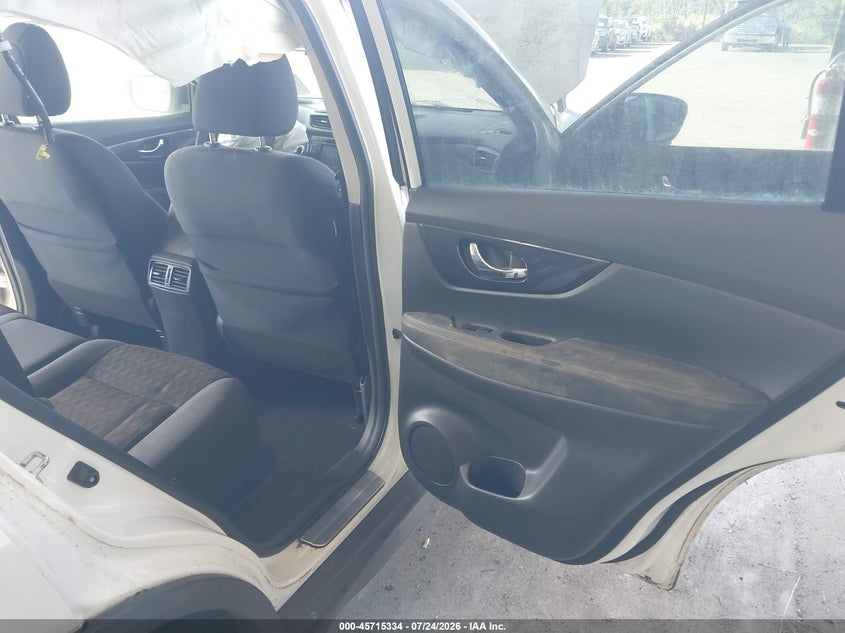 2018 NISSAN ROGUE auction photo 8