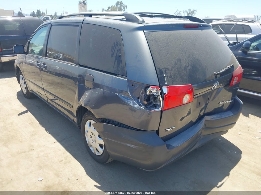 2007 TOYOTA SIENNA auction photo 3