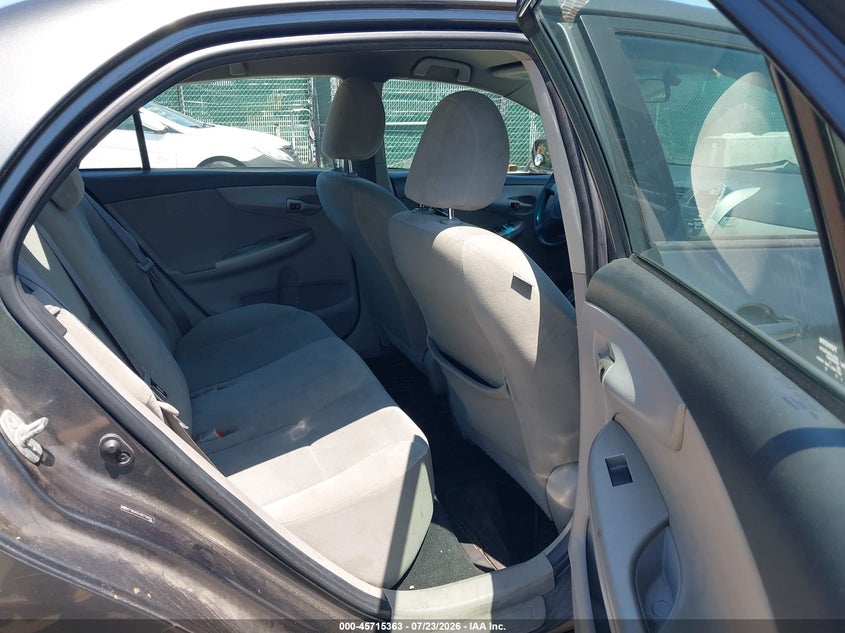 2011 TOYOTA COROLLA auction photo 8