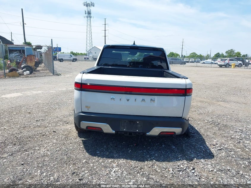 RIVIAN R1T 2023 VIN 7FCTGAAAXPN022973