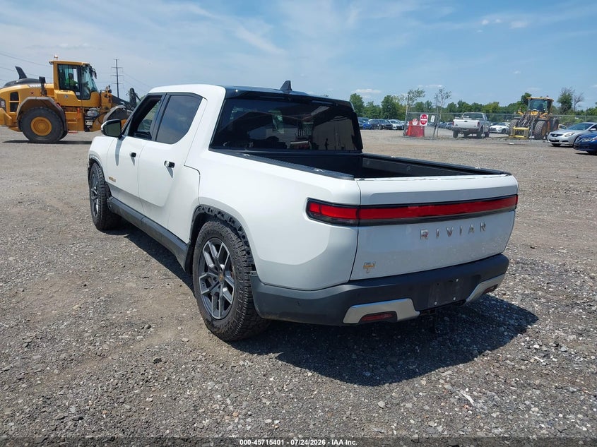2023 RIVIAN R1T auction photo 3