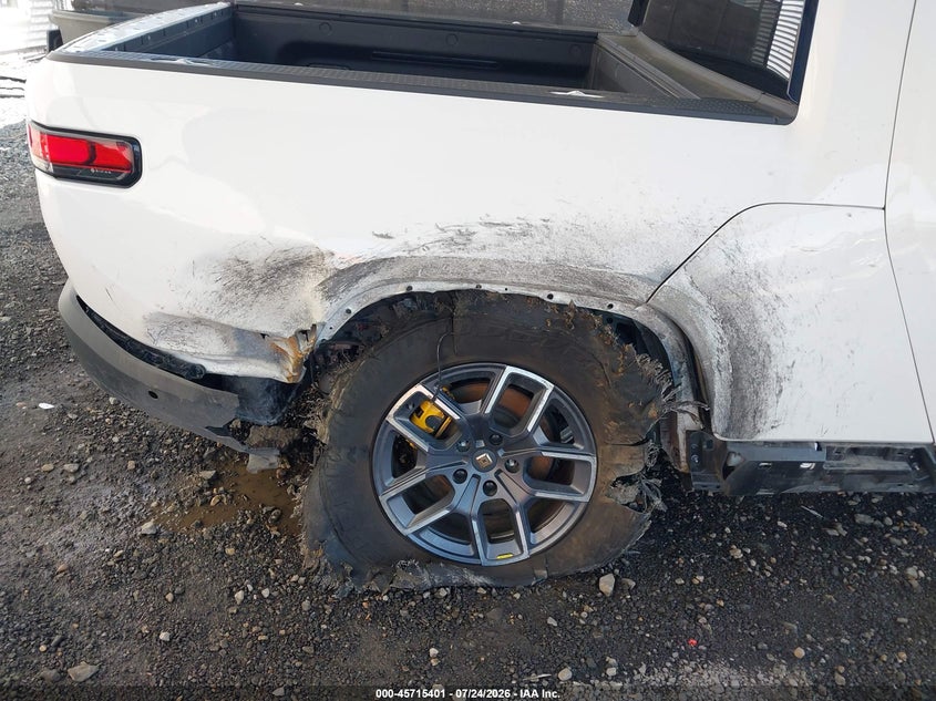 2023 RIVIAN R1T auction photo 6