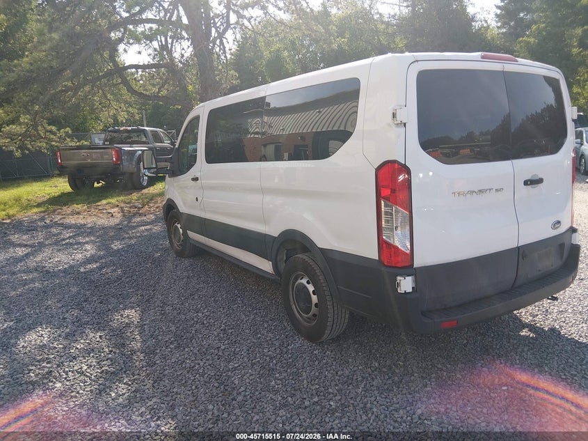 2020 FORD TRANSIT-150 PASSENGER VAN auction photo 3