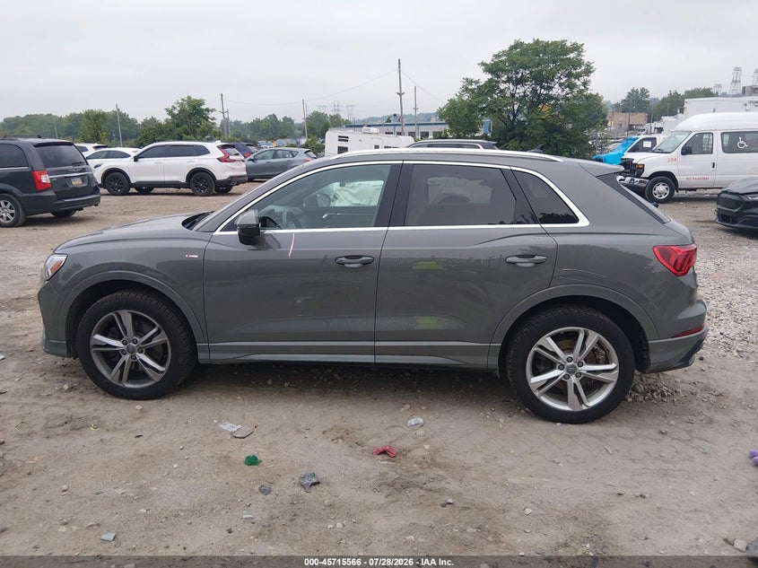 AUDI Q3 - zdjęcie 14