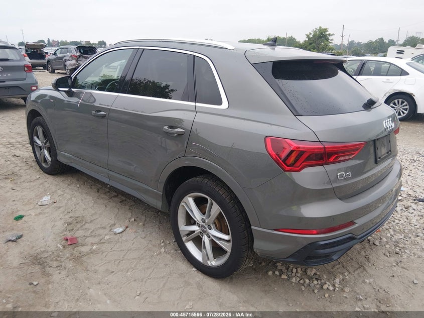AUDI Q3 - zdjęcie 3