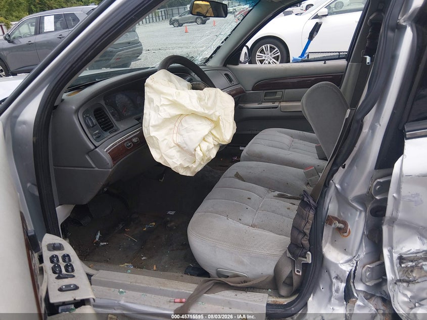 2003 MERCURY GRAND MARQUIS auction photo 5