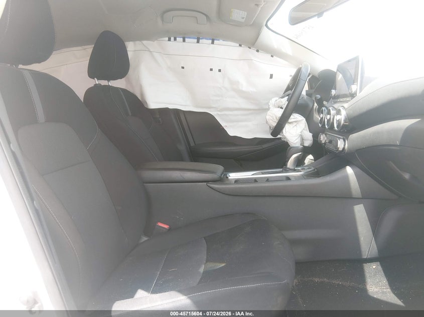 2022 NISSAN SENTRA auction photo 5