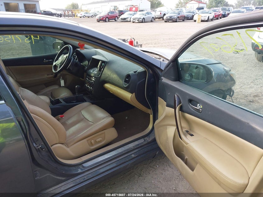 2010 NISSAN MAXIMA auction photo 5