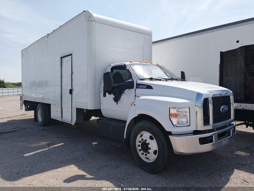 2022 FORD F-650 GAS auction photo 1
