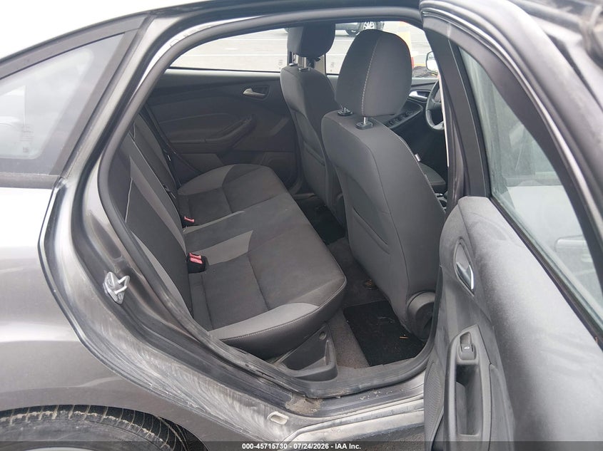 2014 FORD FOCUS auction photo 8