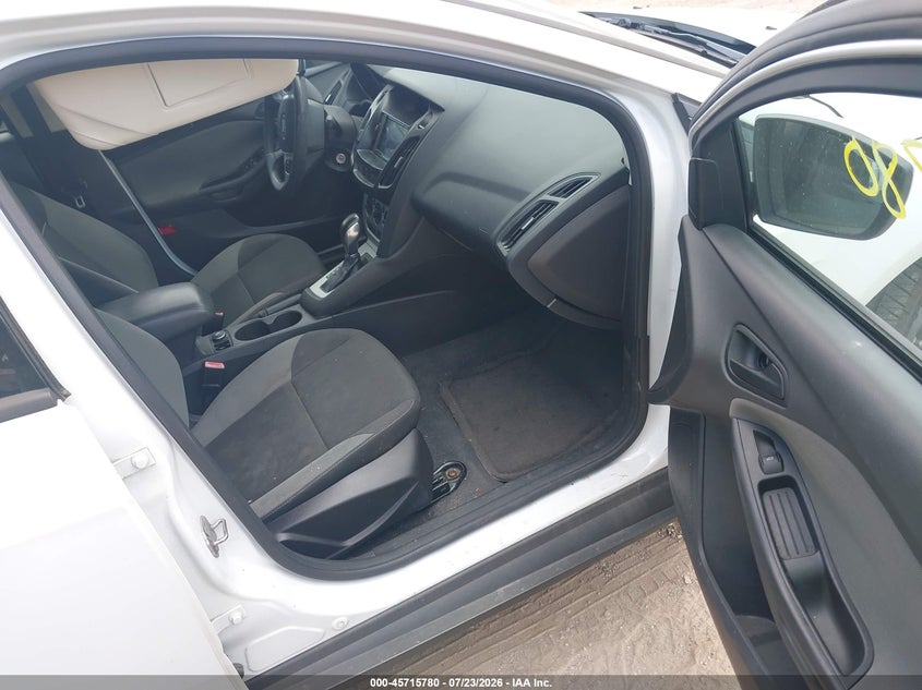 2012 FORD FOCUS auction photo 5