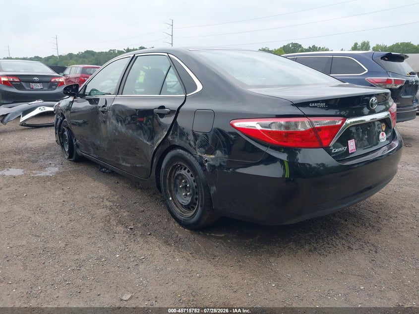 Vin: 4t1bf1fk5hu378949, lot: 46214464, toyota camry le 20173