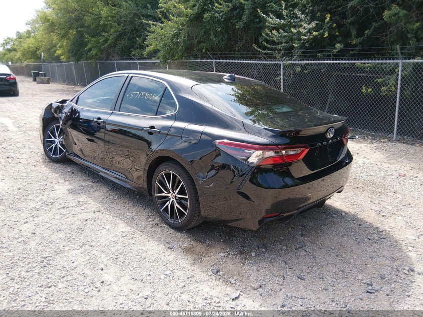 Vin: 4t1g11ak7ru216463, lot: 46214491, toyota camry se 20243