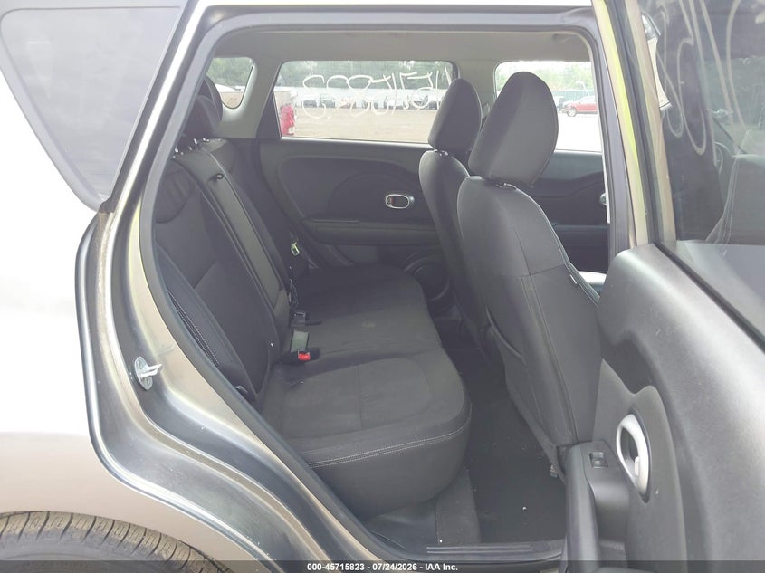 2014 KIA SOUL auction photo 8