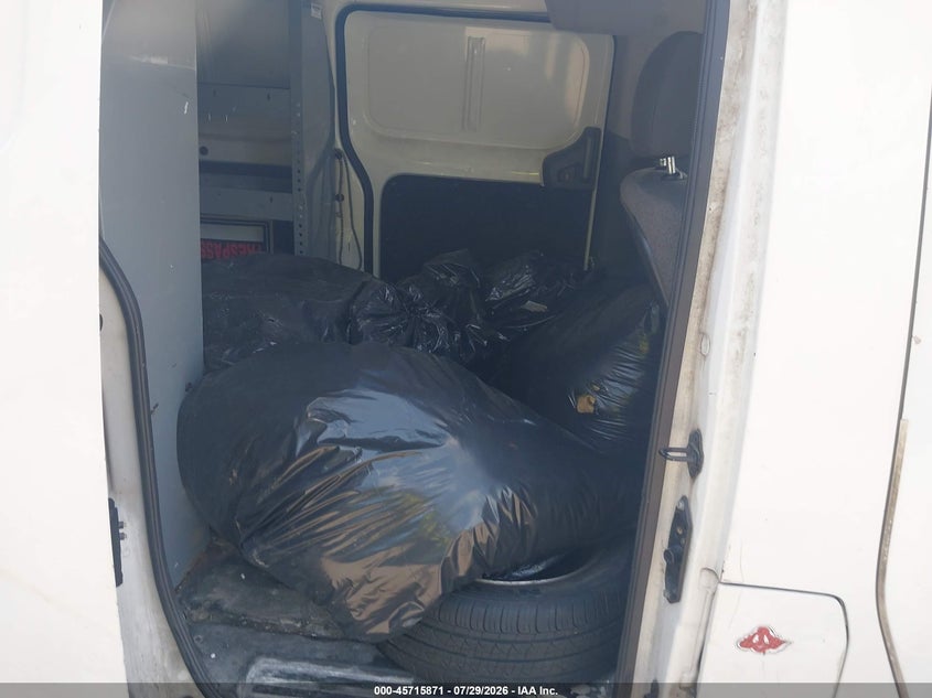 2014 NISSAN NV200 auction photo 8